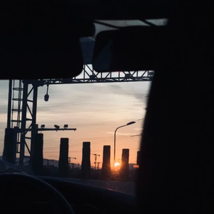 美女露出🐻让男生揉高潮全过程
